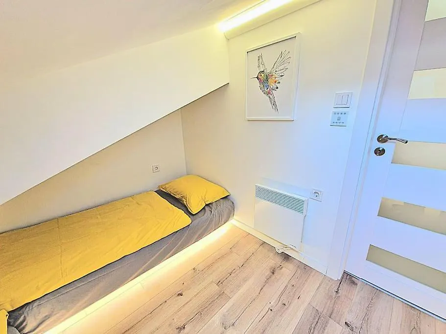 Art Apartment + 2Bd Parking Space Varna
