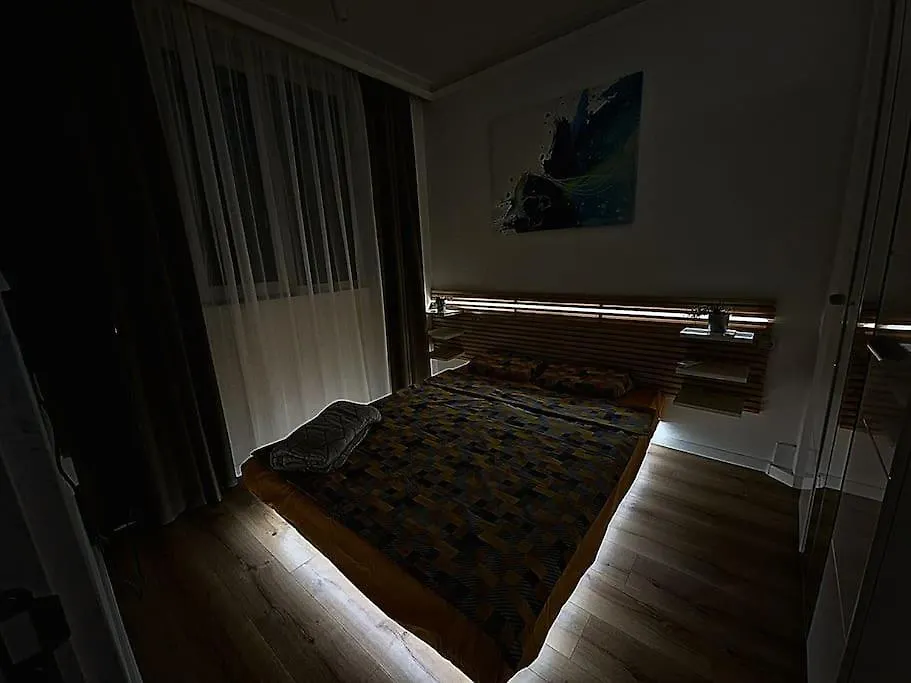 Art Apartment + 2Bd Parking Space Varna